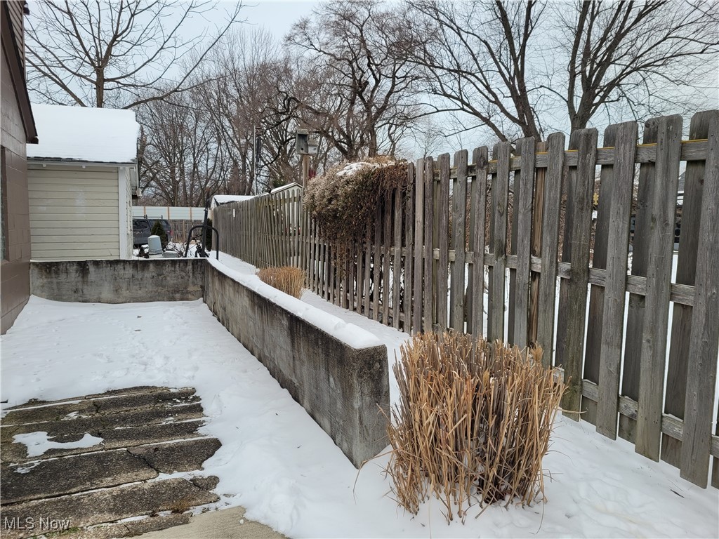 902 W 21st Street Lorain OH 44052