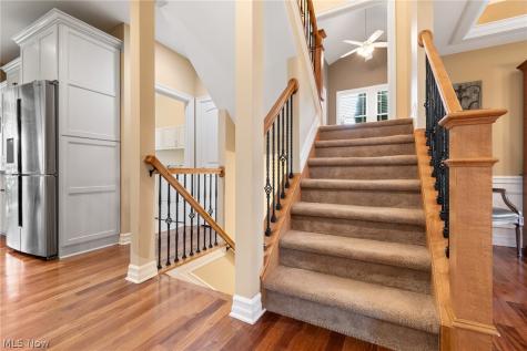 727 Walden Reserve Boulevard Hinckley OH 44233