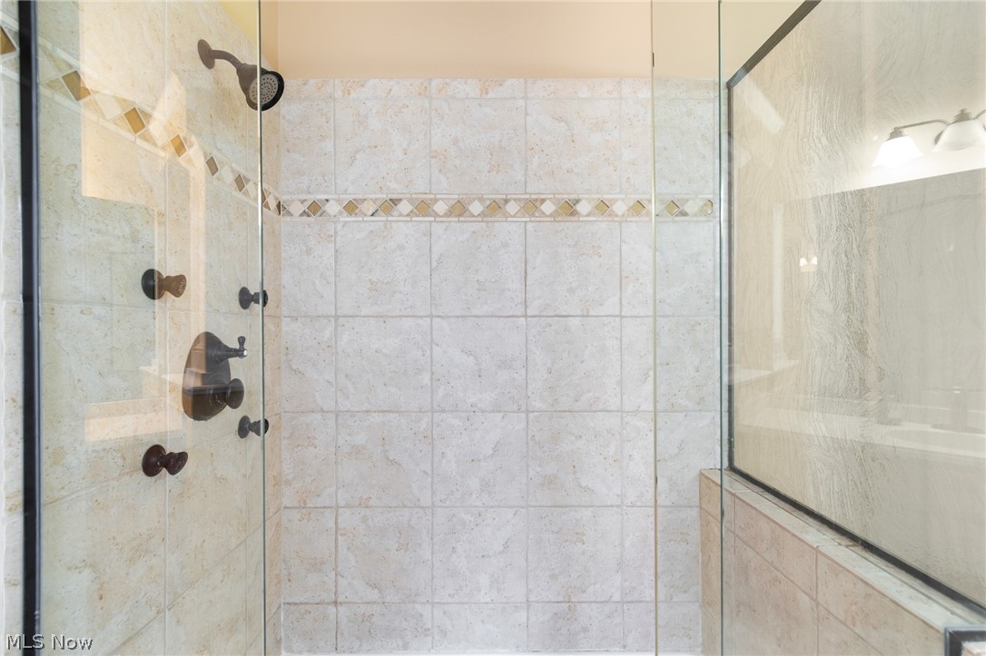 727 Walden Reserve Boulevard Hinckley OH 44233