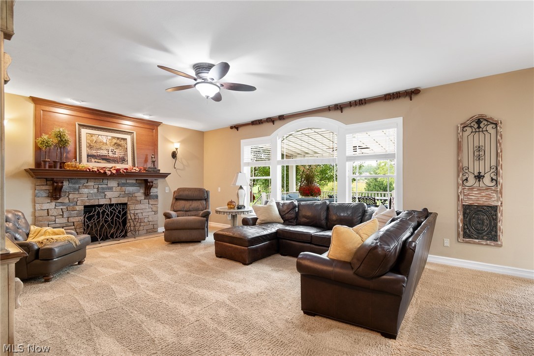 727 Walden Reserve Boulevard Hinckley OH 44233