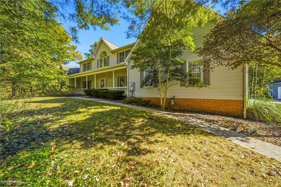 10893 Lakebrook Drive Kirtland OH 44094