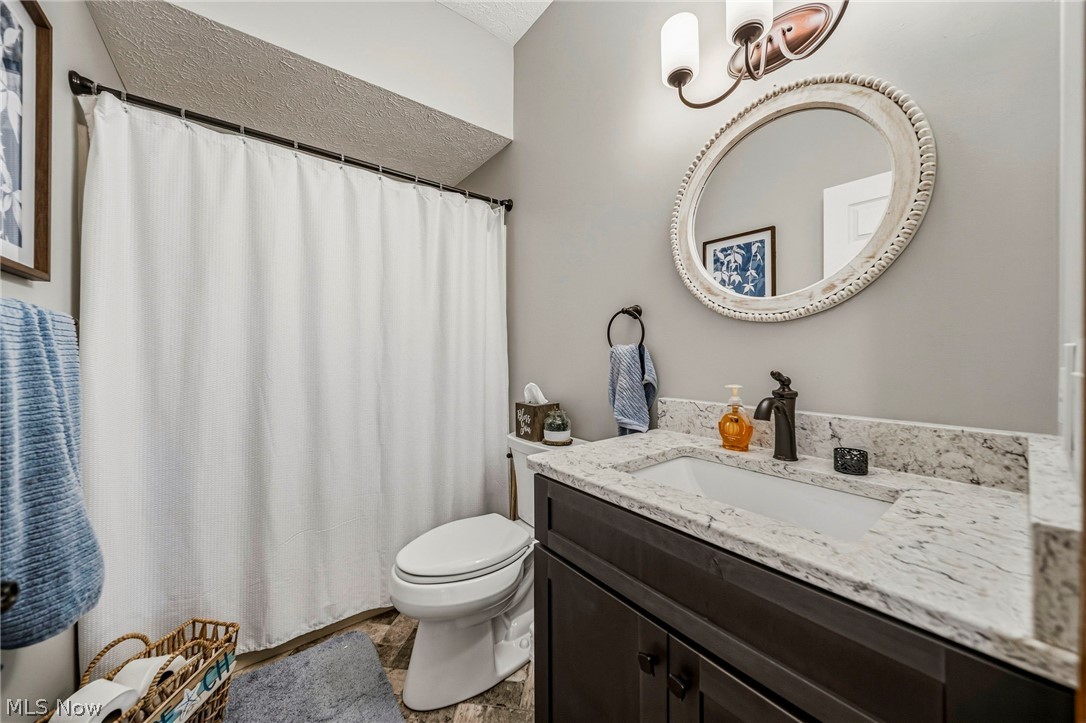 10893 Lakebrook Drive Kirtland OH 44094