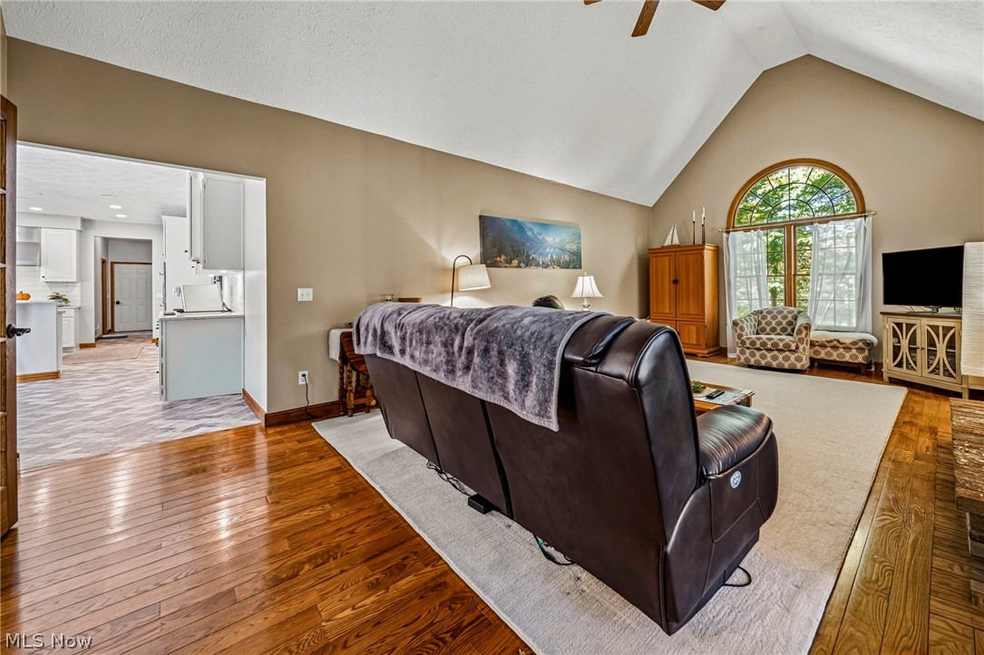 10893 Lakebrook Drive Kirtland OH 44094