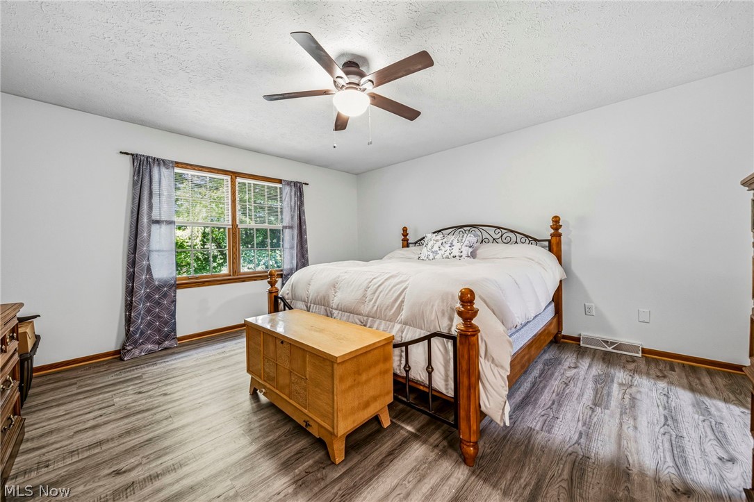 10893 Lakebrook Drive Kirtland OH 44094