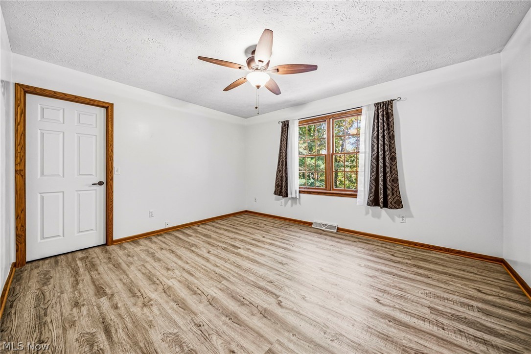 10893 Lakebrook Drive Kirtland OH 44094