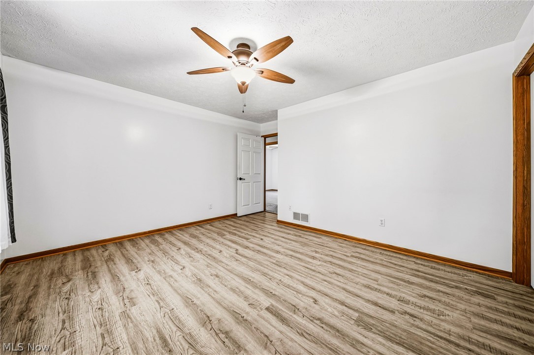 10893 Lakebrook Drive Kirtland OH 44094
