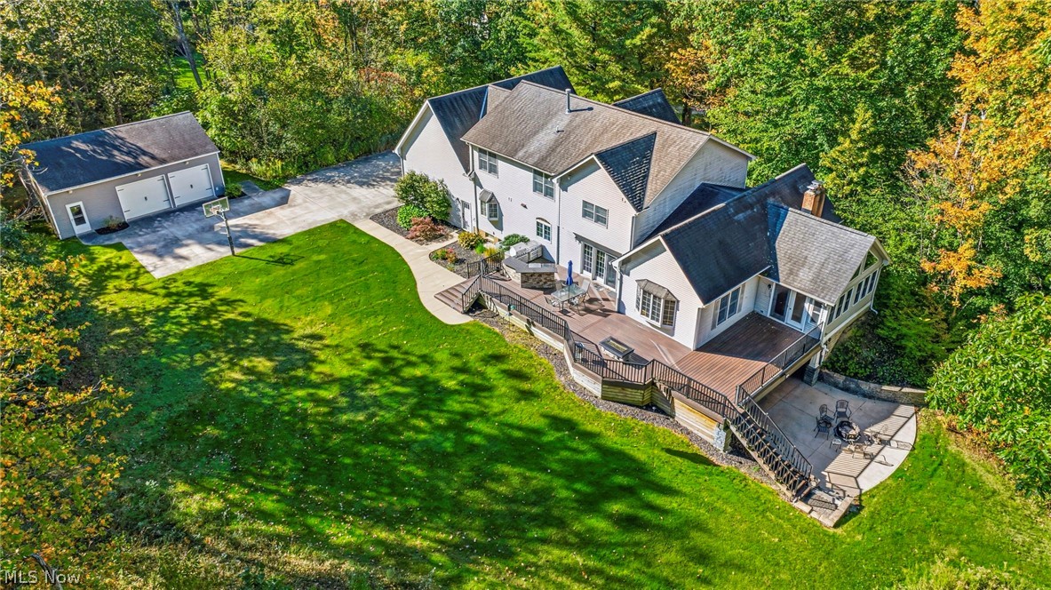 10893 Lakebrook Drive Kirtland OH 44094