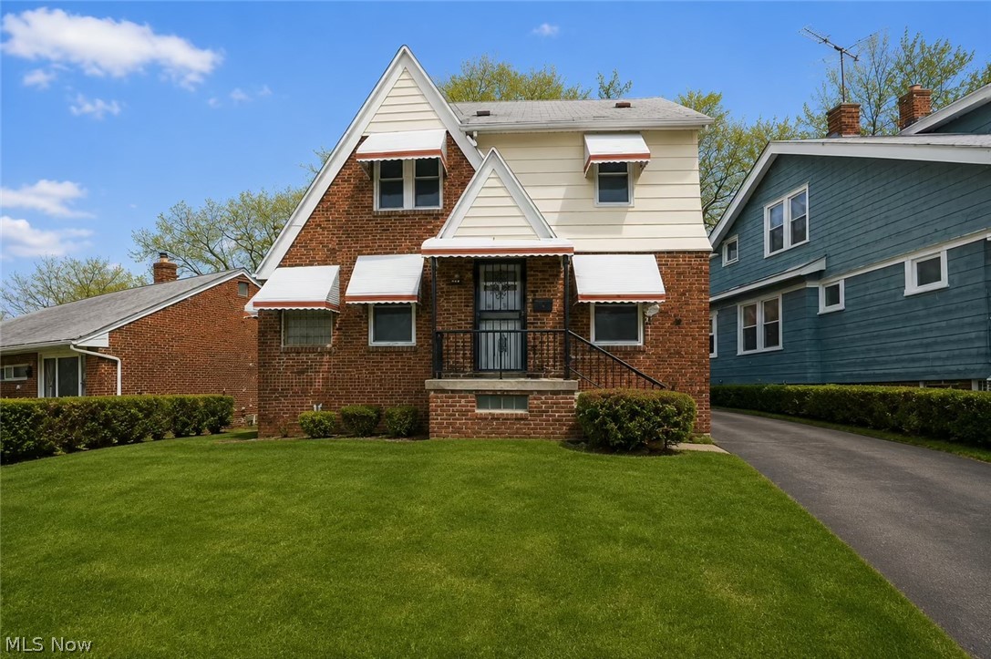 21007 Gardenview Drive Maple Heights OH 44137