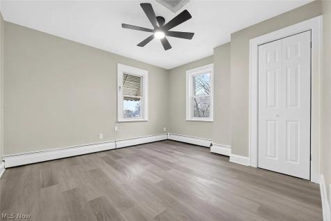 21007 Gardenview Drive Maple Heights OH 44137
