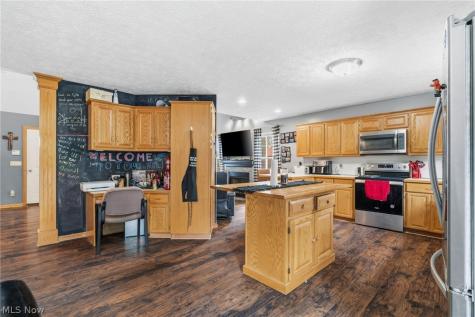4095 Wales Avenue NW Massillon OH 44646