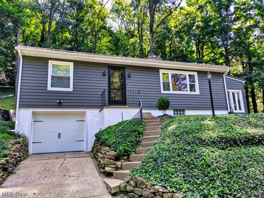 740 Sunset Terrace Coshocton OH 43812
