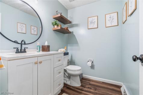 3379 Stratham Circle NW Canton OH 44708