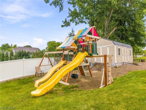 3379 Stratham Circle NW Canton OH 44708