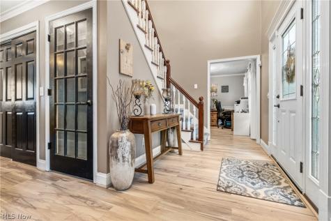 3379 Stratham Circle NW Canton OH 44708