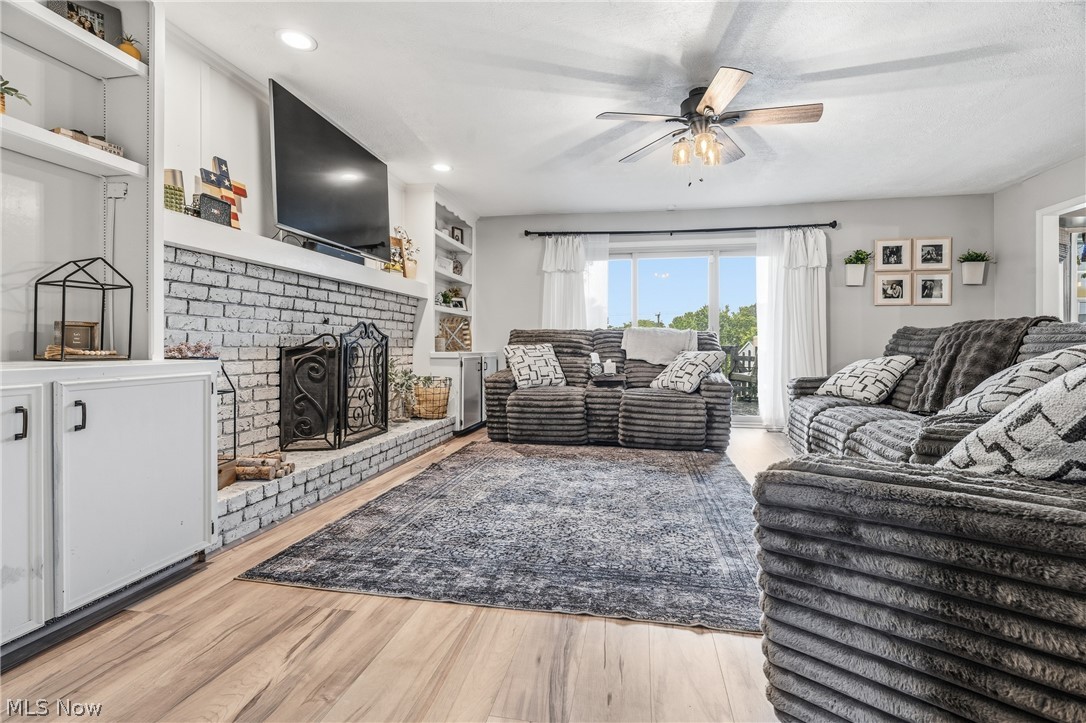 3379 Stratham Circle NW Canton OH 44708