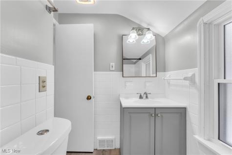 4693 Liberty Road South Euclid OH 44121