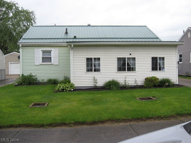 2319 Bollinger Avenue NE Canton OH 44705