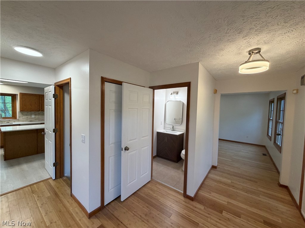 326 Bridgeport Trail Richmond Heights OH 44143