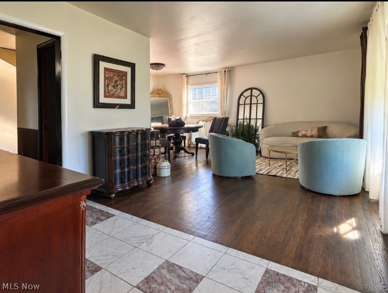 4521 Longleaf Road Warrensville Heights OH 44128