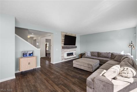 36183 Waterscape Court North Ridgeville OH 44039