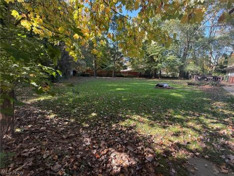 8257 Cricket Lane Northfield OH 44067