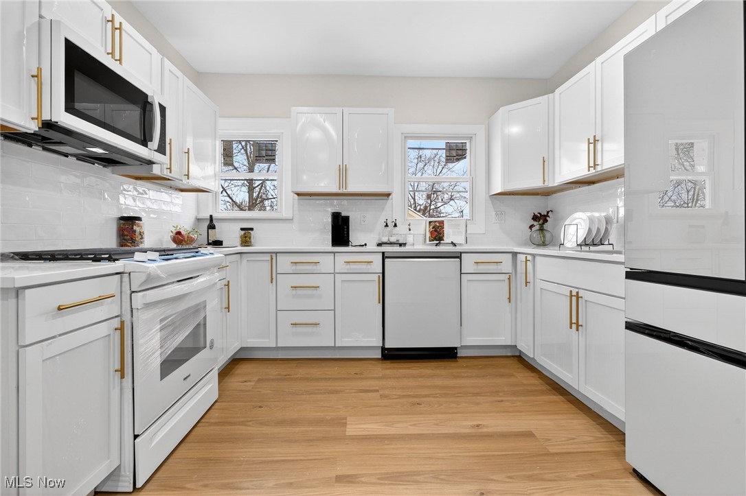 4004 E 154th Street Cleveland OH 44128