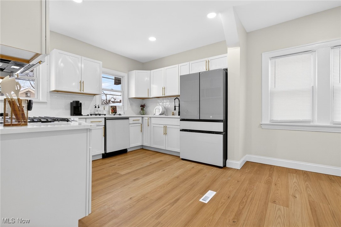 4004 E 154th Street Cleveland OH 44128