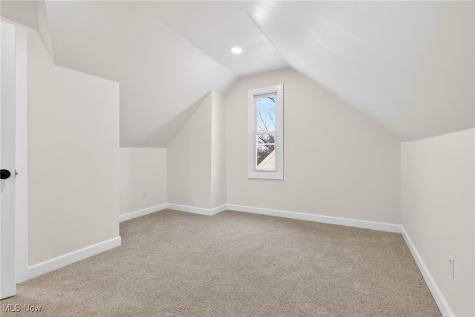 4004 E 154th Street Cleveland OH 44128
