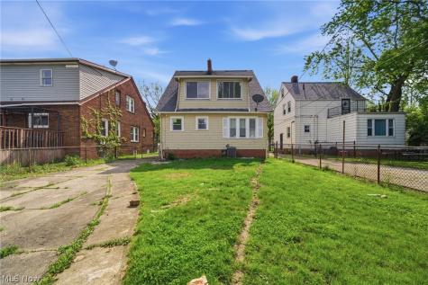 4004 E 154th Street Cleveland OH 44128