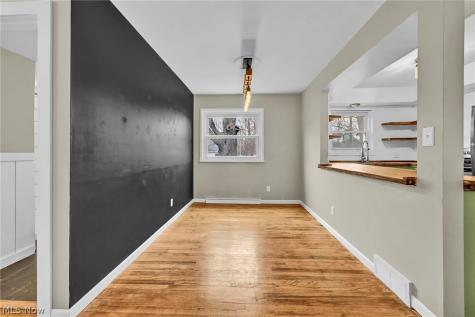 832 Harold Street Kent OH 44240