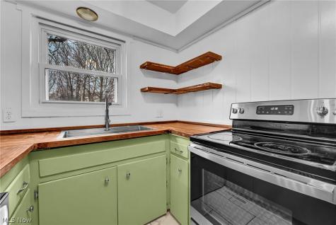 832 Harold Street Kent OH 44240