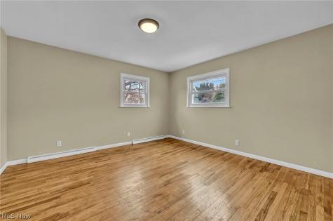 832 Harold Street Kent OH 44240