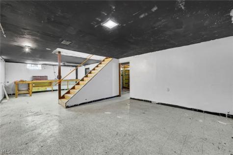 832 Harold Street Kent OH 44240