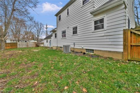 832 Harold Street Kent OH 44240