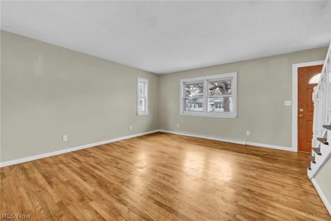 832 Harold Street Kent OH 44240