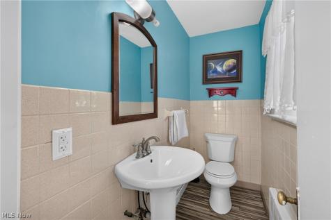 185 Gould Avenue Bedford OH 44146