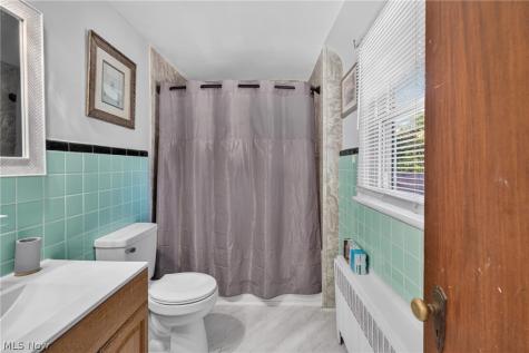 185 Gould Avenue Bedford OH 44146