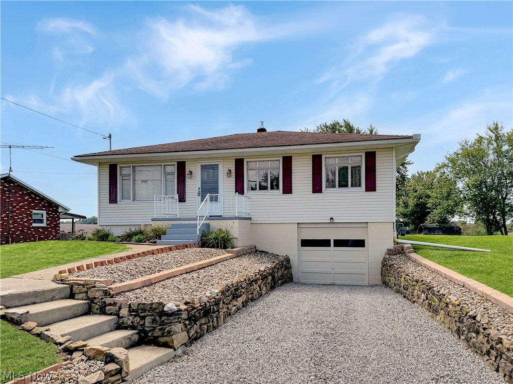 131 Beverly Lane Wintersville OH 43953
