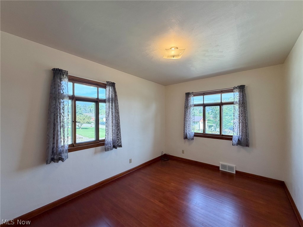 131 Beverly Lane Wintersville OH 43953