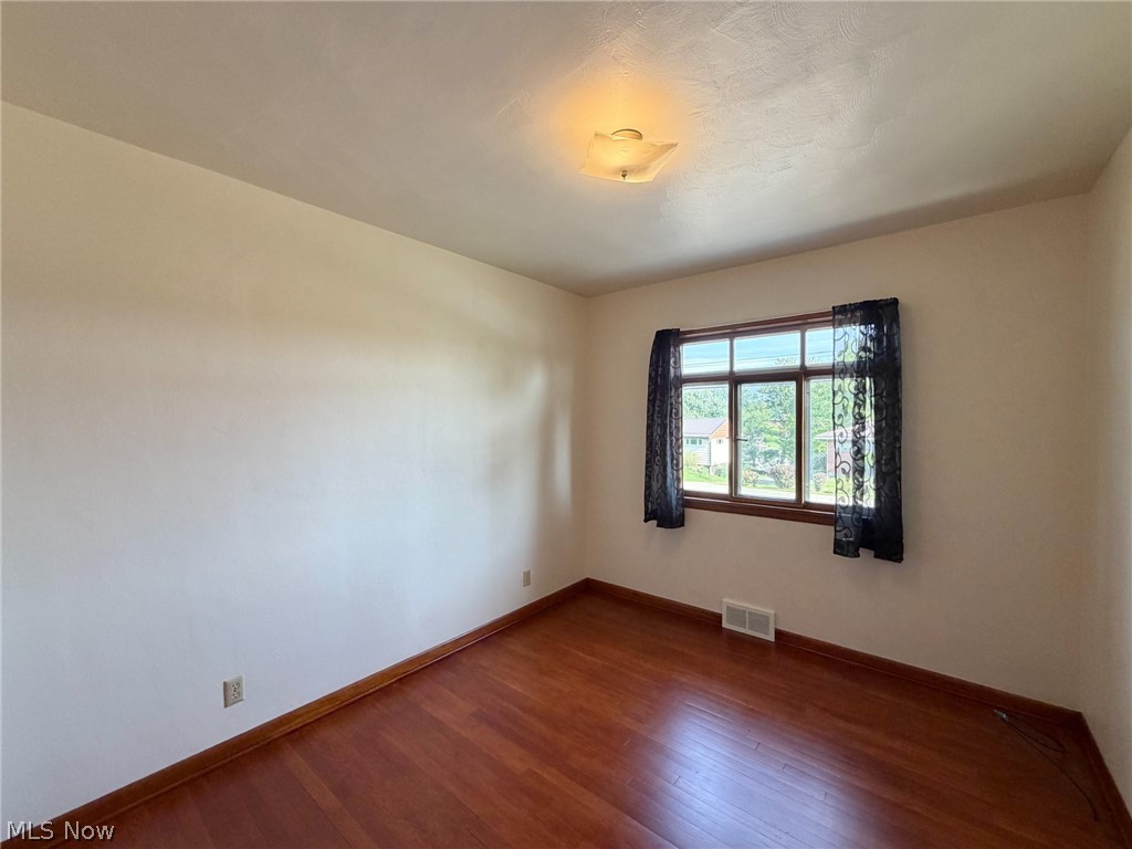131 Beverly Lane Wintersville OH 43953