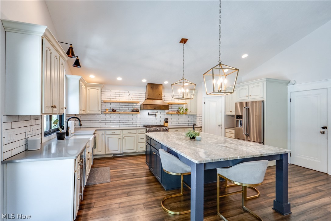 5560 East Boulevard NW Canton OH 44718