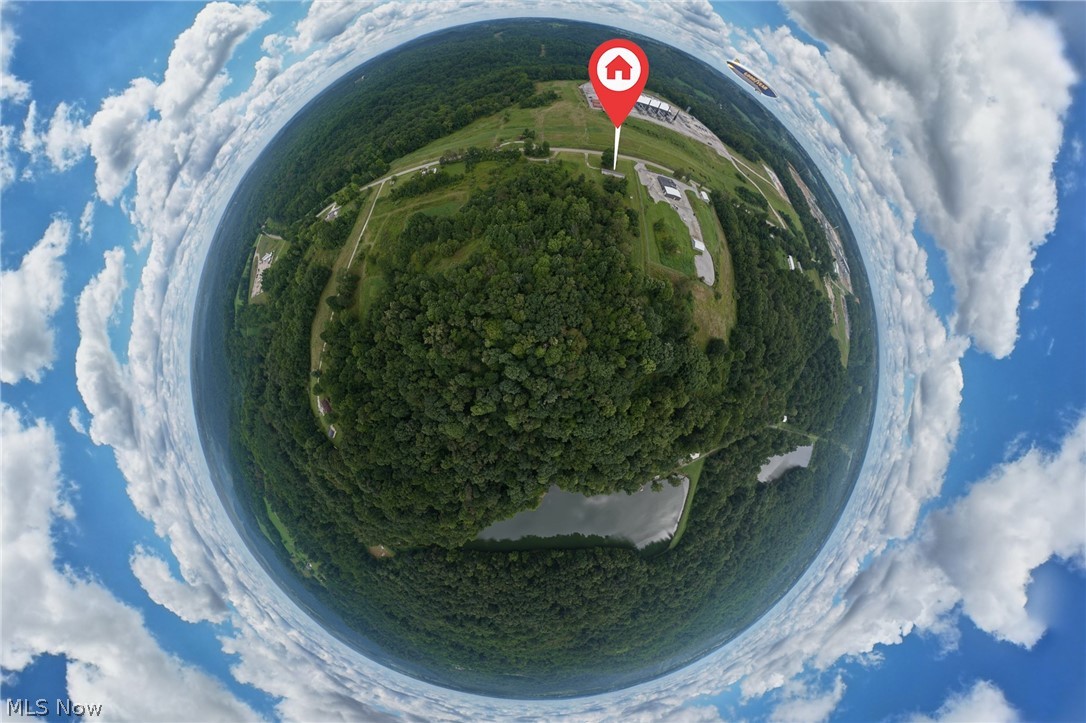 8472 Azalea Road SW Dennison OH 44621