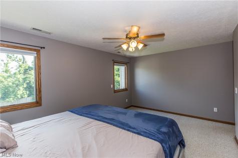 513 Ohio Street Elyria OH 44035