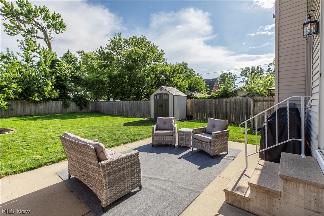 513 Ohio Street Elyria OH 44035