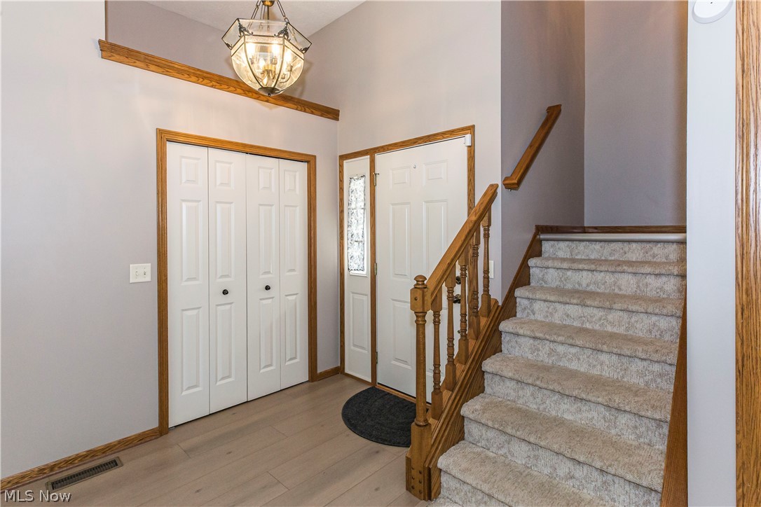 513 Ohio Street Elyria OH 44035