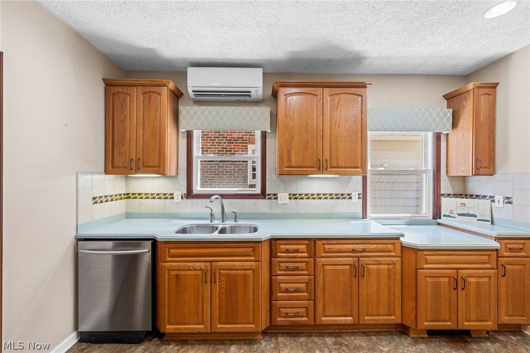 14920 Lake Avenue Lakewood OH 44107