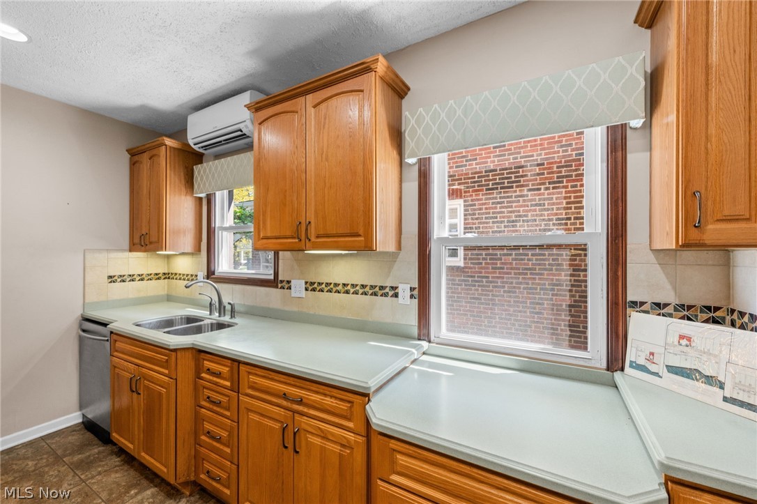 14920 Lake Avenue Lakewood OH 44107
