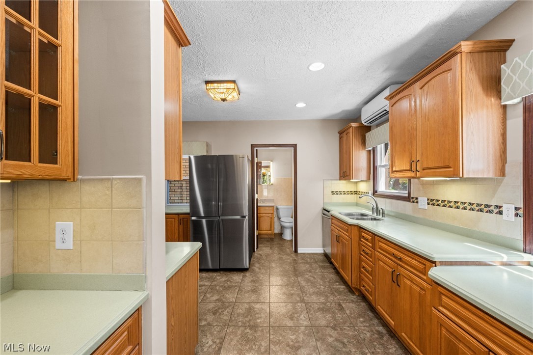14920 Lake Avenue Lakewood OH 44107