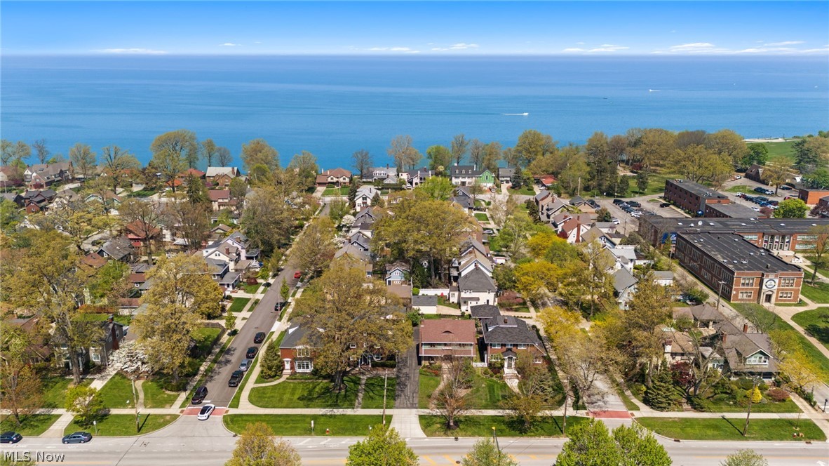 14920 Lake Avenue Lakewood OH 44107