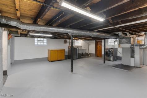 36725 Pettibone Road Solon OH 44139